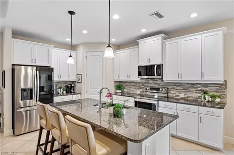 3585 Canopy Cir, Naples, FL 34120 photo 22