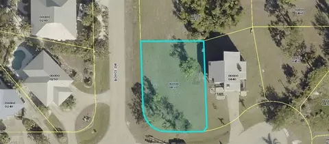 7798 Breakwater Ct, Bokeelia, FL 33922