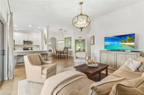 9509 Avellino Way #1823, Naples, FL 34113