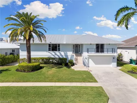 1031 Mendel Ave, Marco Island, FL 34145