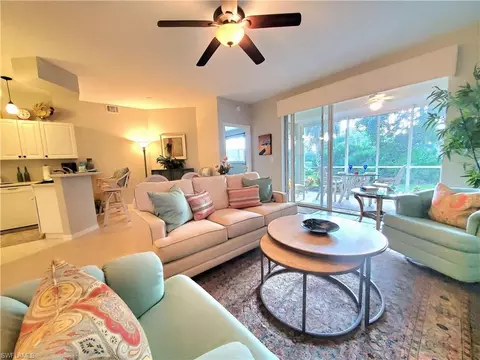 925 Eastham Way #J-102, Naples, FL 34104