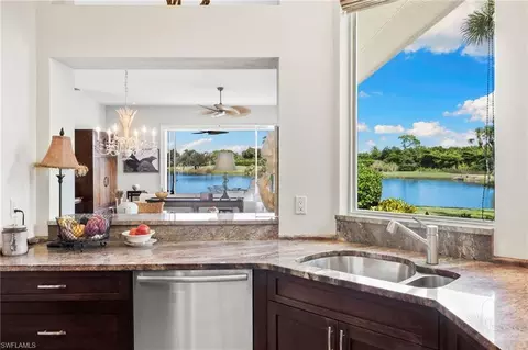 2153 Paget Cir, Naples, FL 34112 photo 11