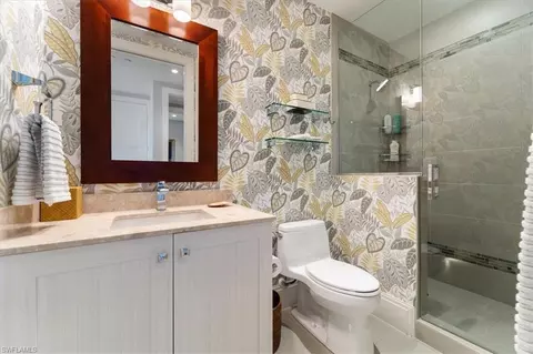 Bath - 1035 3rd Ave S #401, Naples, FL 34102 photo 1 of 4