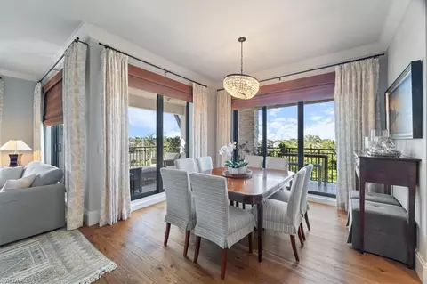 Dining - 1035 3rd Ave S #401, Naples, FL 34102 photo 2 of 3