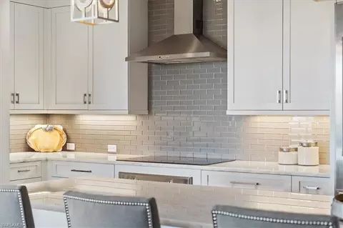 Kitchen - 1035 3rd Ave S #401, Naples, FL 34102 photo 3 of 8