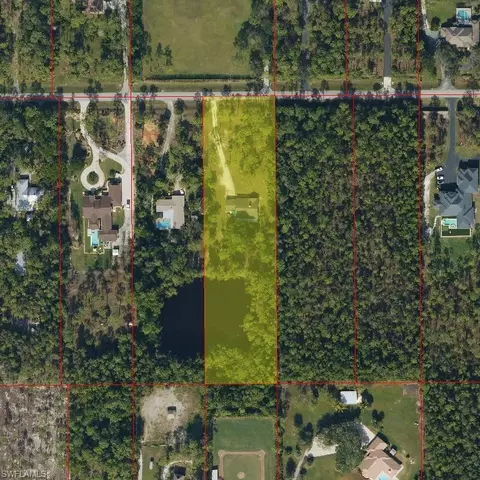 6760 Sandalwood Ln, Naples, FL 34109