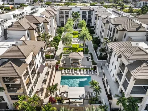 1030 3rd Ave S #319, Naples, FL 34102