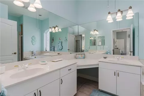 Bath - 951 Java Ct, Marco Island, FL 34145 photo 2 of 3