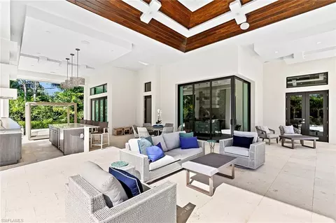 607 Myrtle Rd, Naples, FL 34108 photo 16