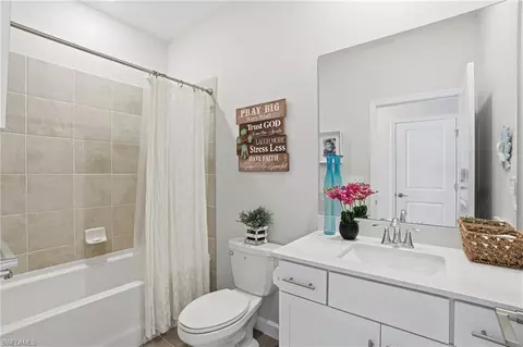 Bath - 18526 Ives Dr, Estero, FL 33928 photo 4 of 4