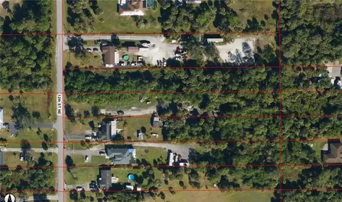 12 Th St NE, Naples, FL 34120