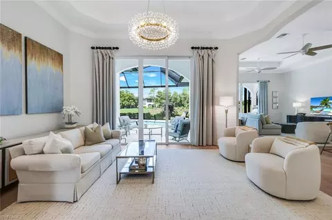 7395 Monteverde Way, Naples, FL 34119