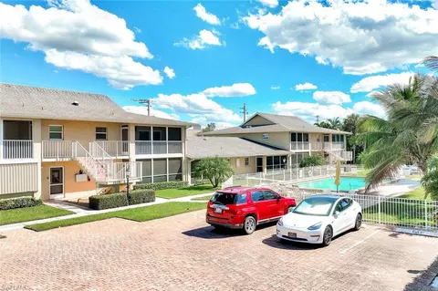 Exterior - 2000 Alamanda Dr #104, Naples, FL 34102 photo 4 of 9