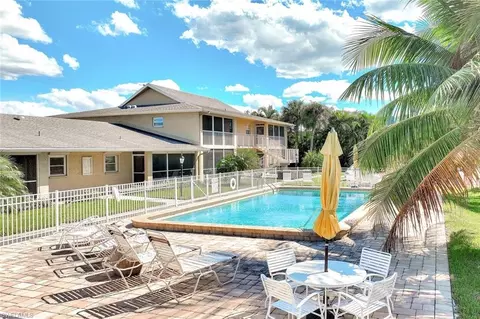 Exterior - 2000 Alamanda Dr #104, Naples, FL 34102 photo 6 of 9