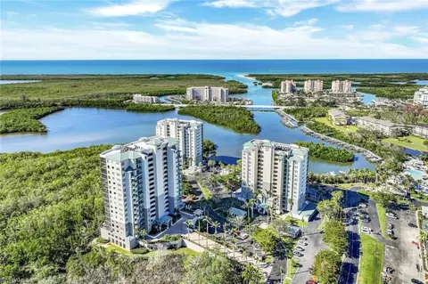 425 Cove Tower Dr #701, Naples, FL 34110