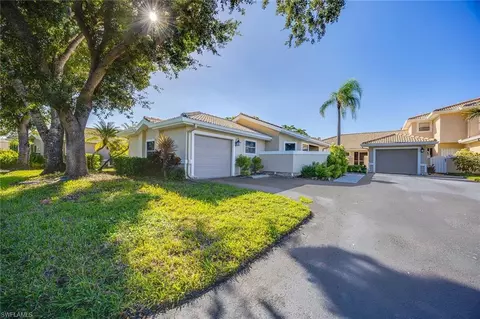 394 Emerald Bay Cir #F1, Naples, FL 34110
