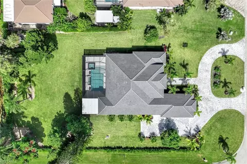 10493 Winterview Dr, Naples, FL 34109 photo 40