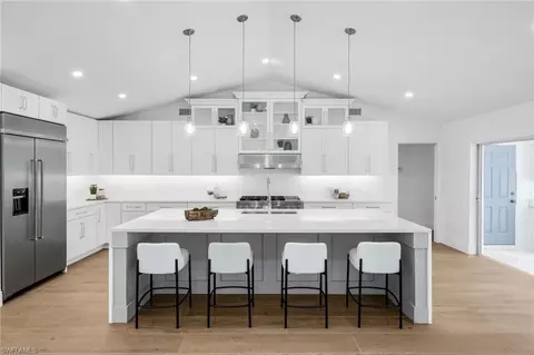 12888 Valewood Dr, Naples, FL 34119