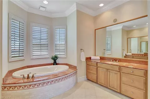 Bath - 1380 Marlin Dr, Naples, FL 34102 photo 2 of 8
