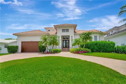 Exterior - 1380 Marlin Dr, Naples, FL 34102 photo 2 of 8