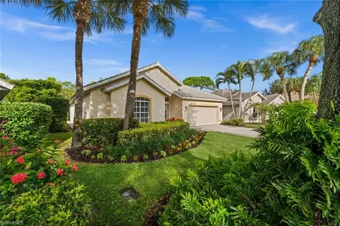 6671 Mangrove Way, Naples, FL 34109