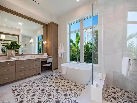 306 Spring Line Dr, Naples, FL 34102 photo 13