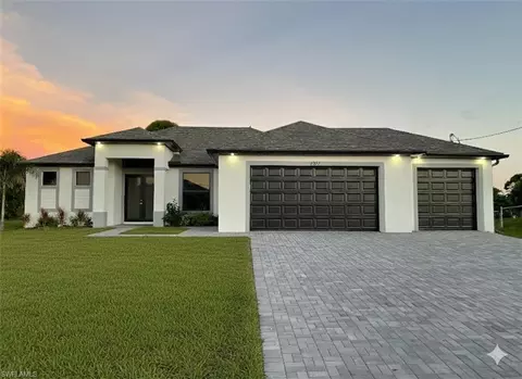 2327 NW 28th Ave, Cape Coral, FL 33993