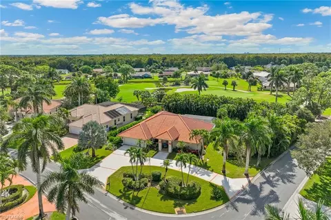 205 Muirfield Cir, Naples, FL 34113