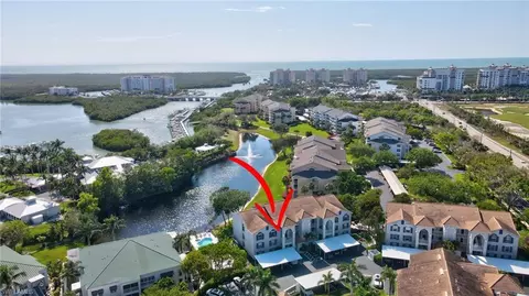 575 Club Side Dr #4-202, Naples, FL 34110