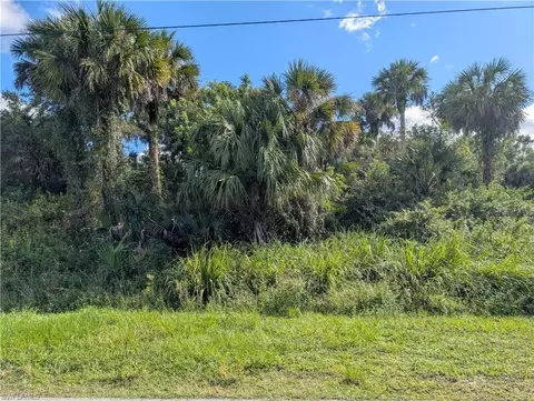 Nnn 30th Ave Se, Naples, FL 34117