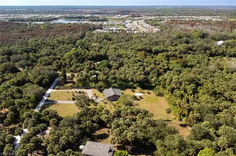 View/Area - 1240 Mingo Dr, Naples, FL 34120 photo 6 of 10