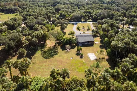 View/Area - 1240 Mingo Dr, Naples, FL 34120 photo 7 of 10