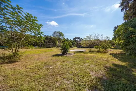 Exterior - 1240 Mingo Dr, Naples, FL 34120 photo 5 of 14
