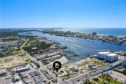 19281 Apt 39 San Carlos Blvd, Fort Myers Beach, FL 33931