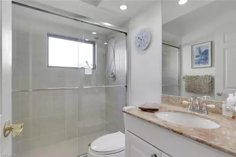 841 Kings Way, Naples, FL 34104 photo 22