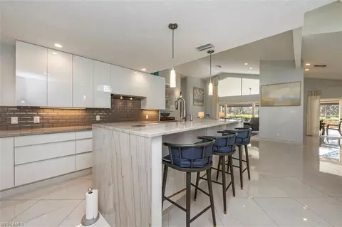 550 Cormorant Cv, Naples, FL 34113 photo 6