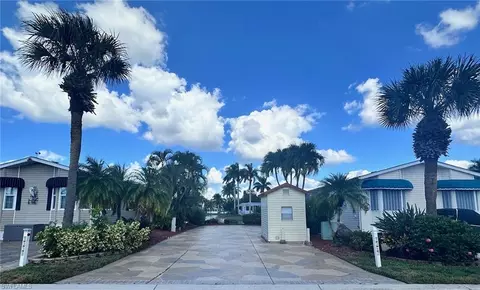 1362 Silver Lakes Blvd, Naples, FL 34114