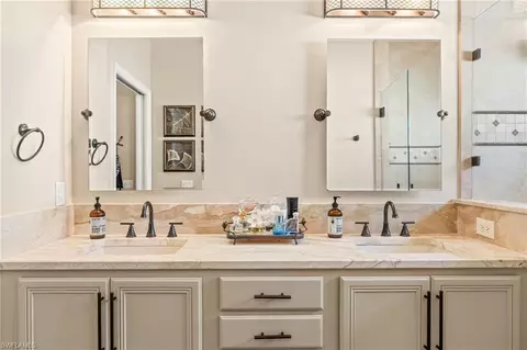 Bath - 207 Glen Eagle Cir, Naples, FL 34104 photo 2 of 3