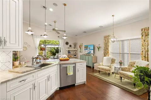 Kitchen - 207 Glen Eagle Cir, Naples, FL 34104 photo 2 of 4