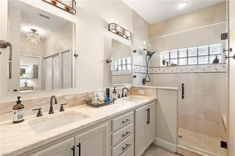 Bath - 207 Glen Eagle Cir, Naples, FL 34104 photo 1 of 3