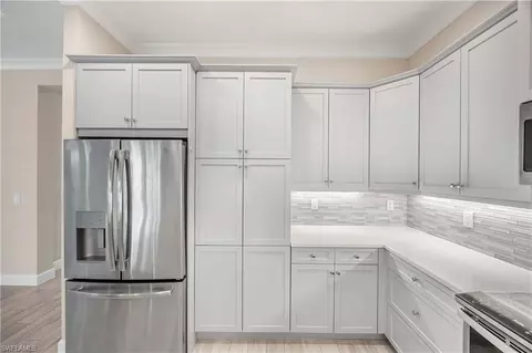 Kitchen - 5711 Highbourne Dr, Naples, FL 34113 photo 2 of 3