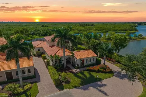8589 Bellagio Dr, Naples, FL 34114