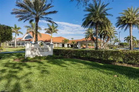 5965 Bloomfield Cir #B306, Naples, FL 34112
