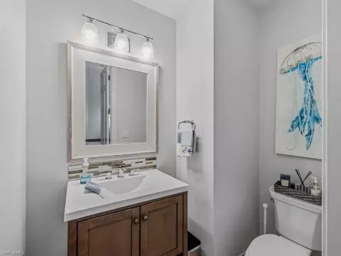 Bath - 175 Colonade Cir #1403, Naples, FL 34103 photo 1 of 4