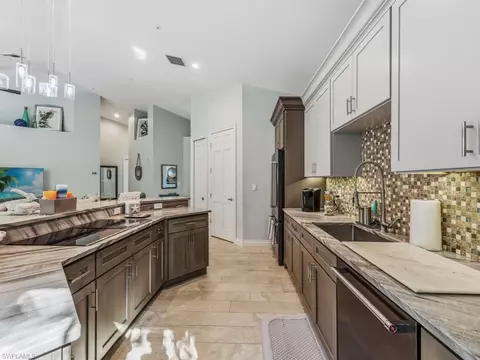 Kitchen - 175 Colonade Cir #1403, Naples, FL 34103 photo 3 of 3