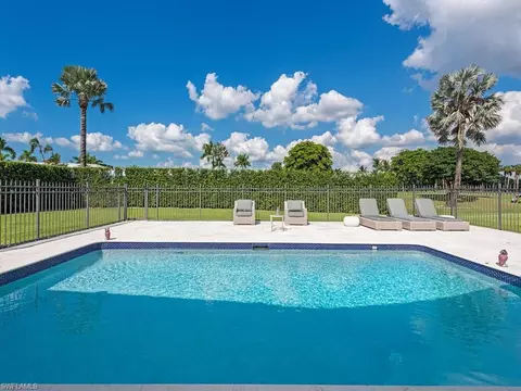 Exterior - 595 Wedge Dr, Naples, FL 34103 photo 4 of 4