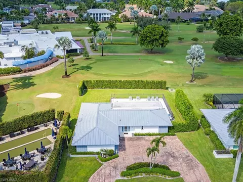 Exterior - 595 Wedge Dr, Naples, FL 34103 photo 2 of 4
