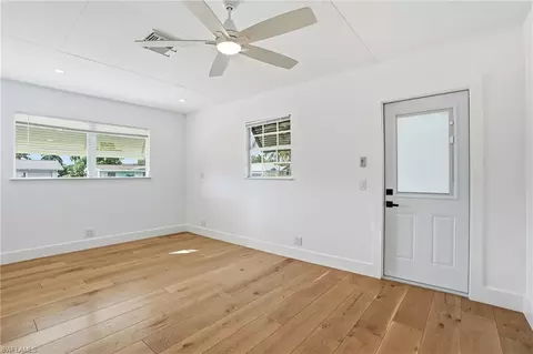 1205 Hilltop Dr, Naples, FL 34103 photo 5