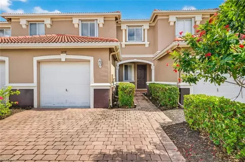 9774 Roundstone Cir, Fort Myers, FL 33967