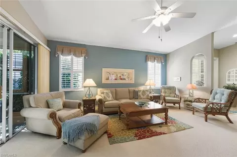 694 Catamaran Ct, Naples, FL 34110 photo 4